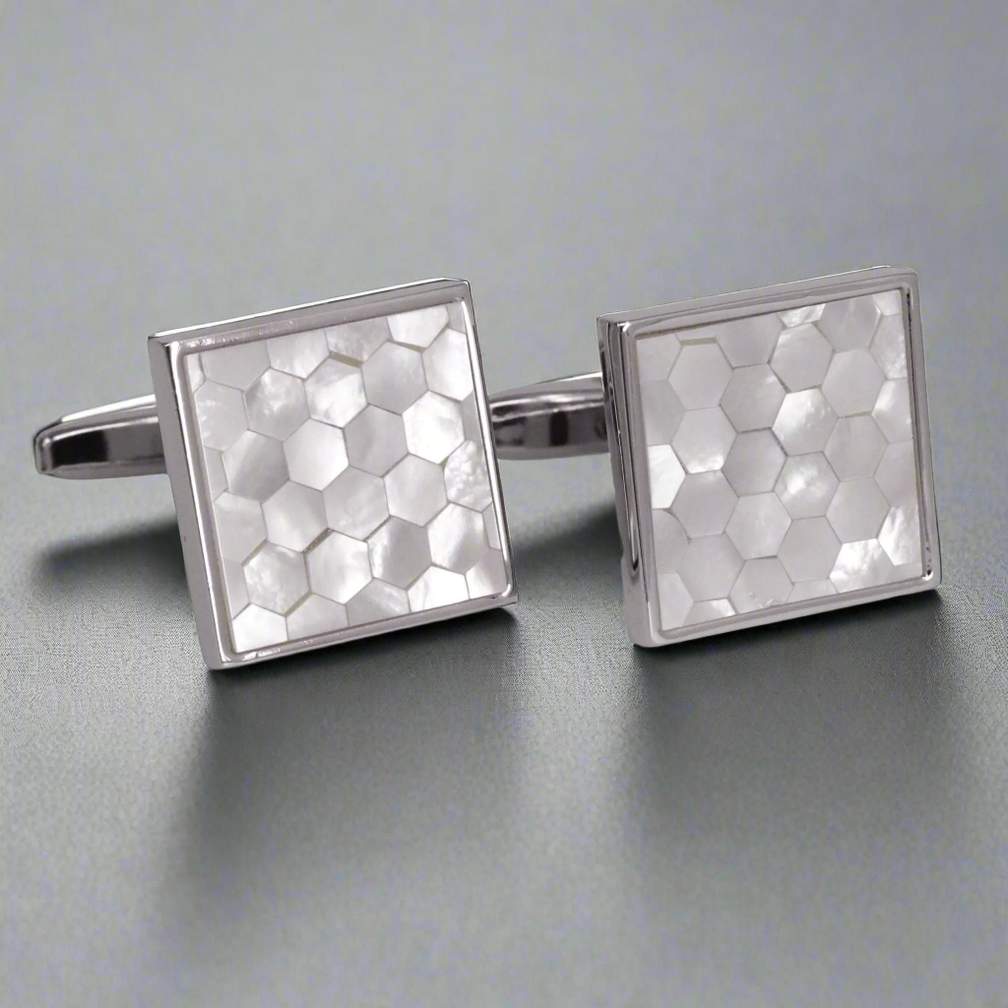 MOP Cufflinks Mosaic White square (Online Exclusive)