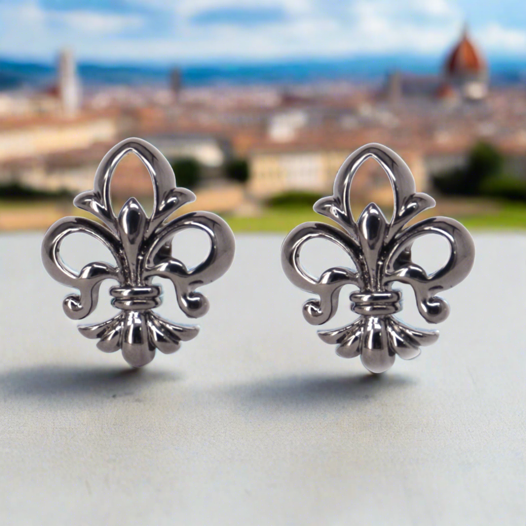 MarZthomson Fleur-de-lis  Gunmetal Cufflinks (Online Exclusive)