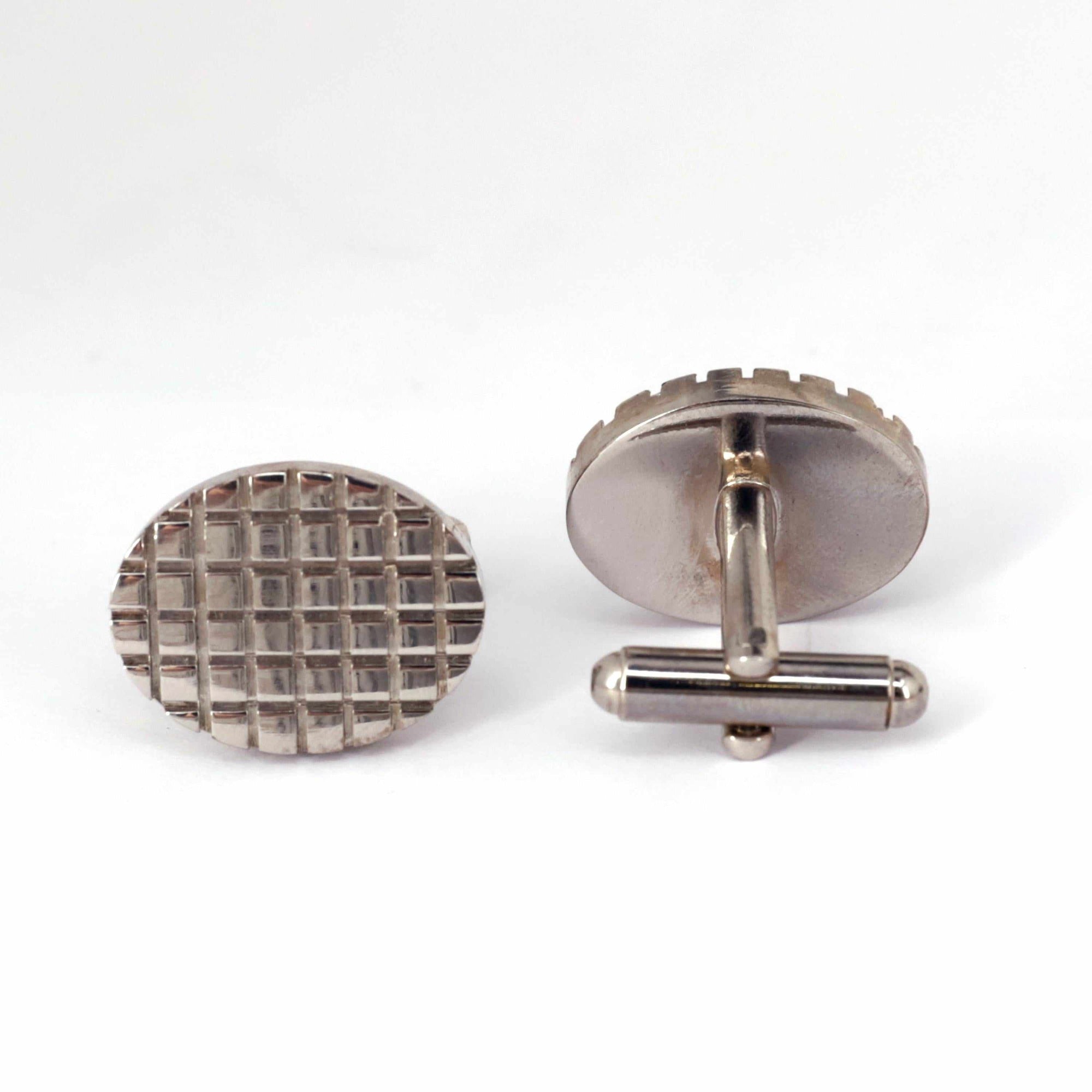 Oval Shaped Cufflinks with Check-Cufflinks.com.sg