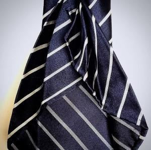 The right Necktie for your Job Interview