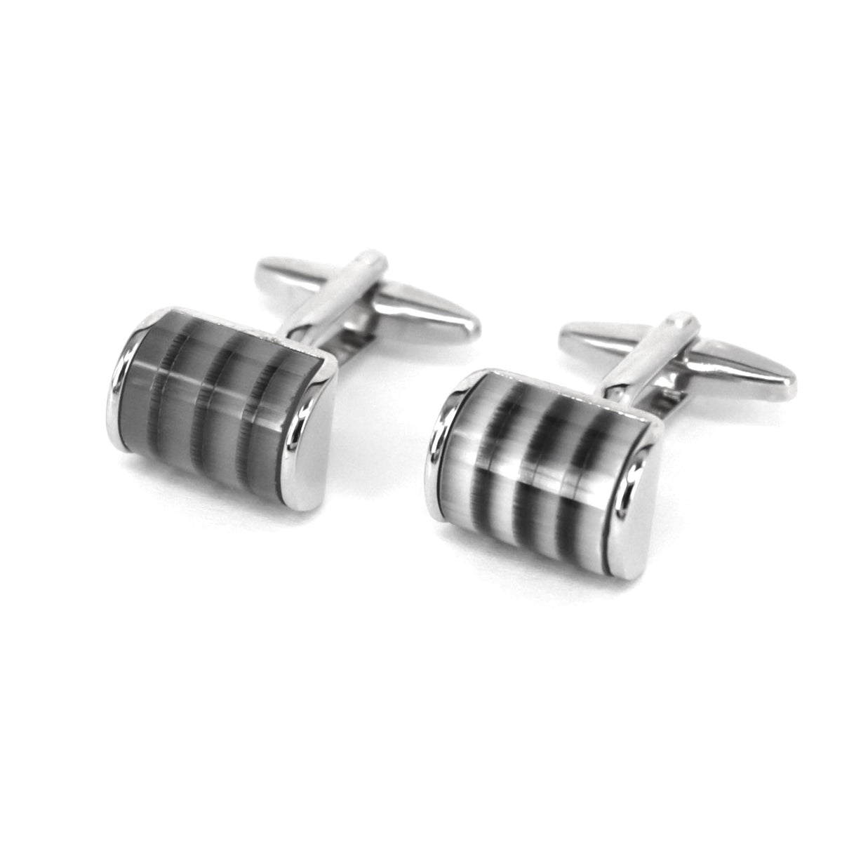 D-shape fiber glass Cufflink in black and white (Online Exclusive)