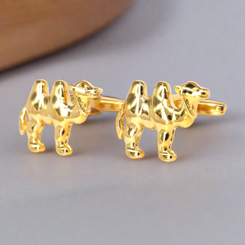 MarZthomson Camel Cufflinks Gold and White camel (Online Exclusive)